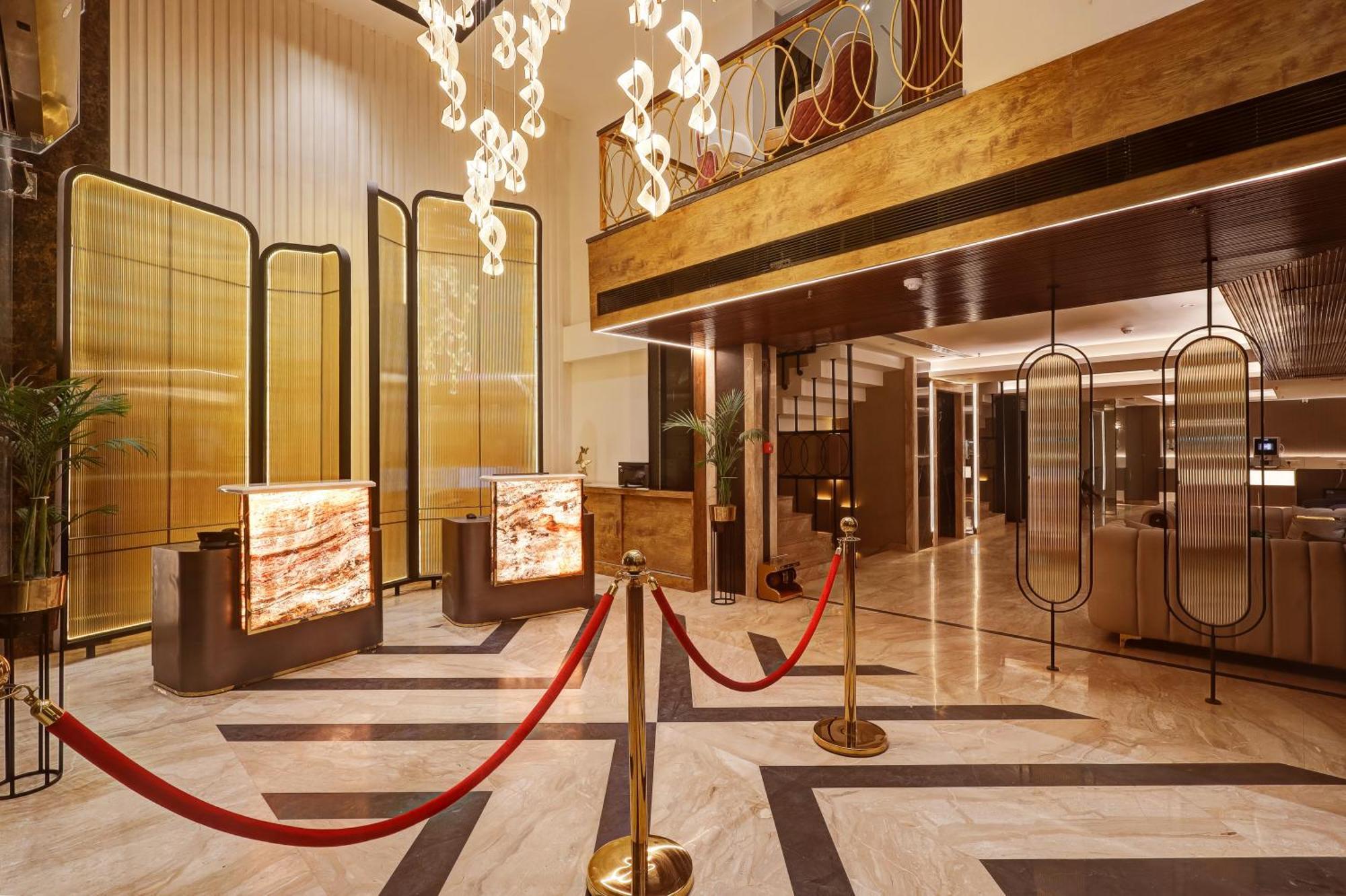The Tyche New Delhi - Traveller'S Choice Award Winner 2025 Exteriör bild