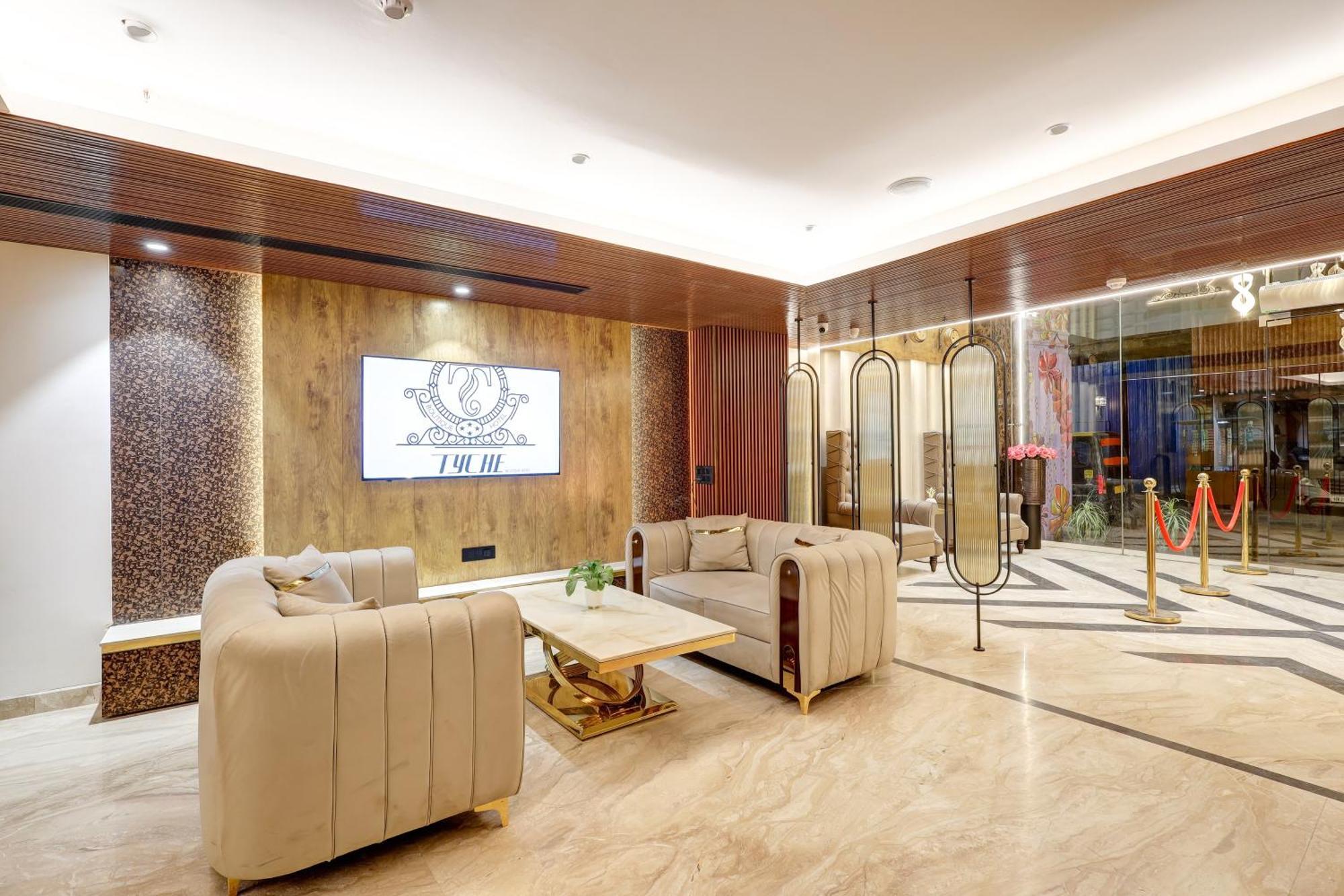 The Tyche New Delhi - Traveller'S Choice Award Winner 2025 Exteriör bild