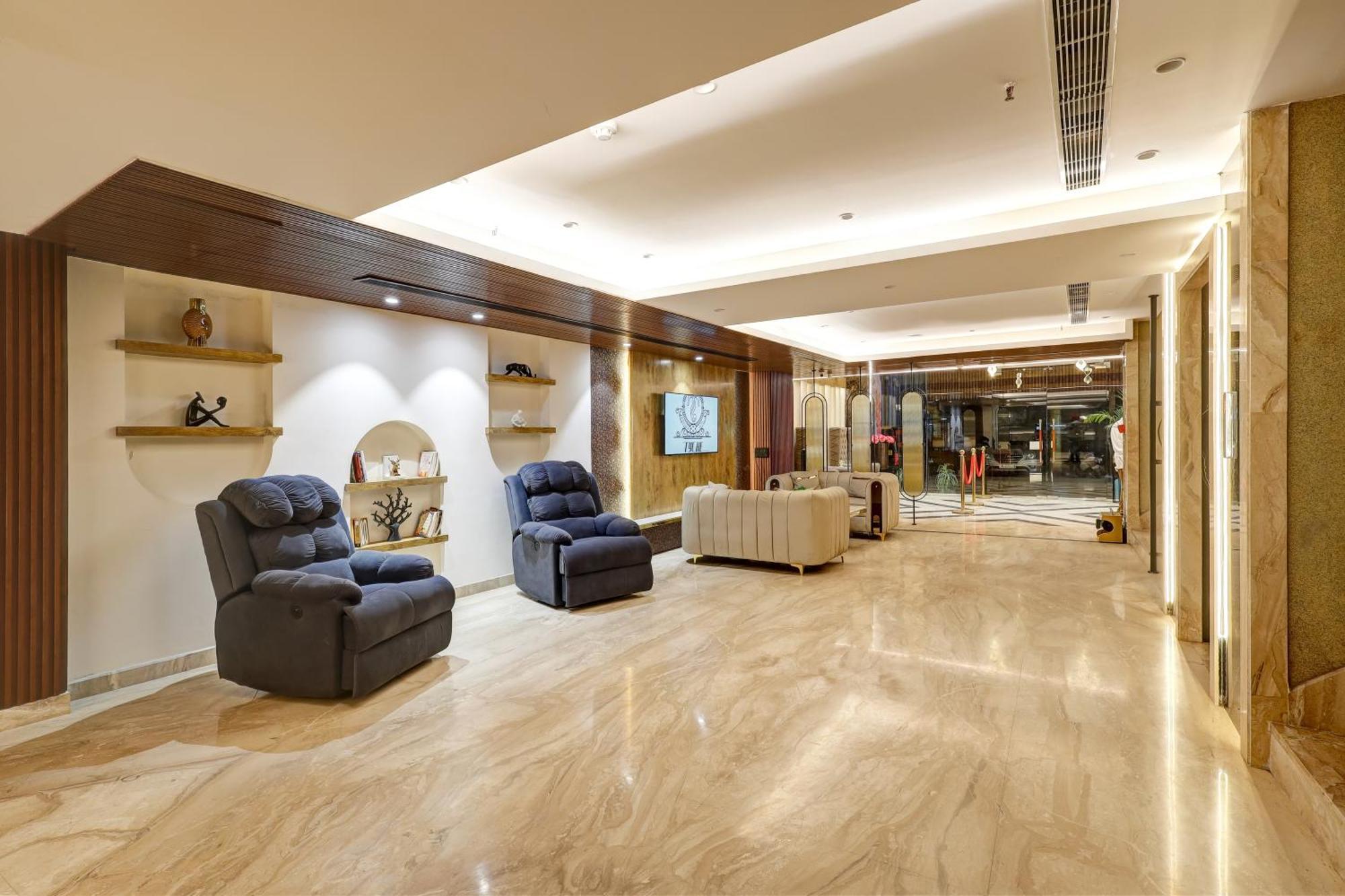The Tyche New Delhi - Traveller'S Choice Award Winner 2025 Exteriör bild