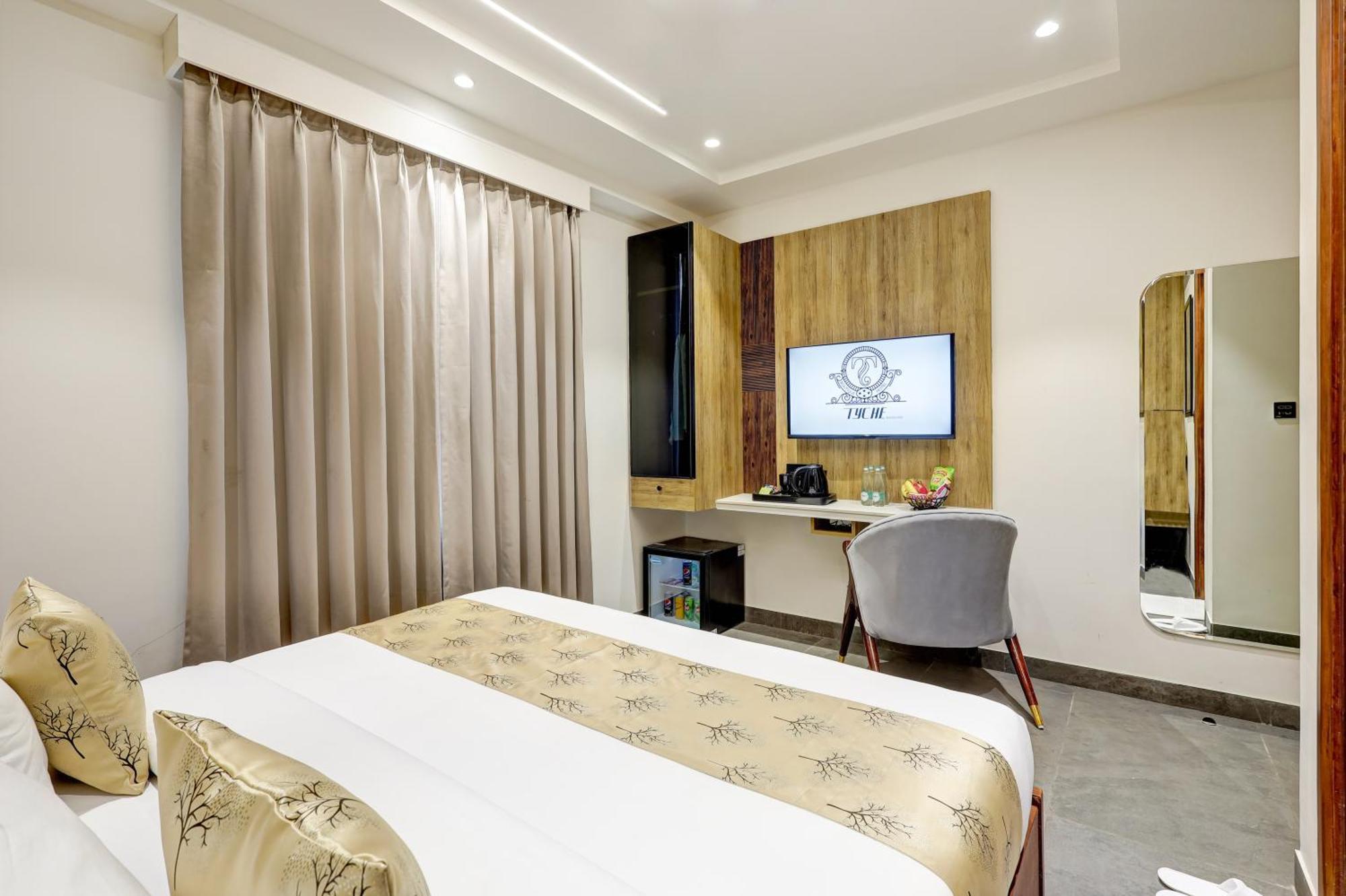 The Tyche New Delhi - Traveller'S Choice Award Winner 2025 Exteriör bild